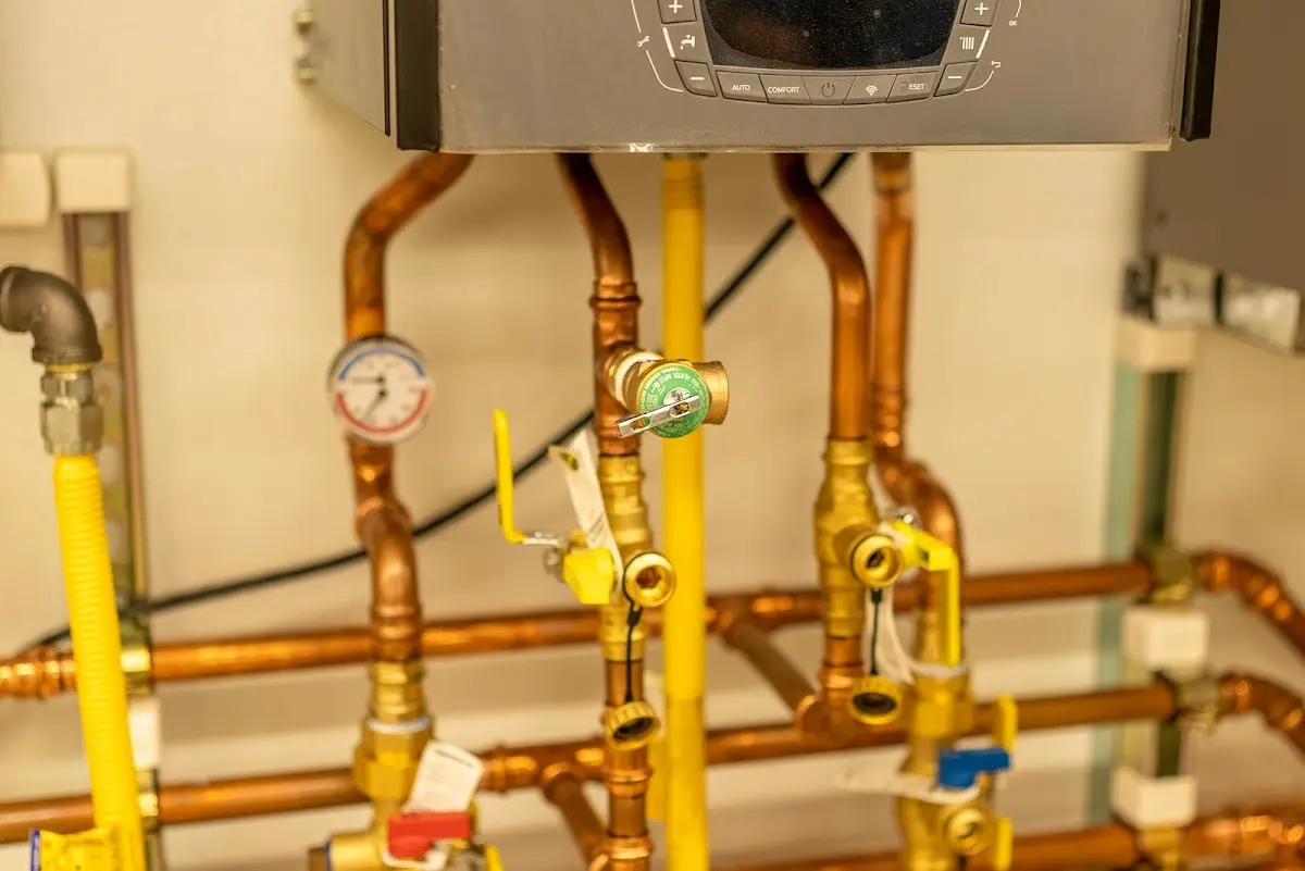 Licensed technician providing Slab Leak Repair for a homeowner in White Rock